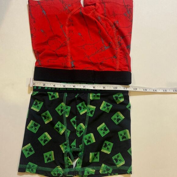 4/$30 Athletic Size S Minecraft Size 6 - Picture 6 of 10